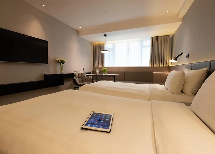 Nathan Hotel